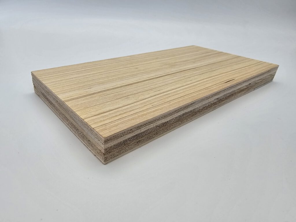 FaMPLY Light Weight OVL grade Plywood