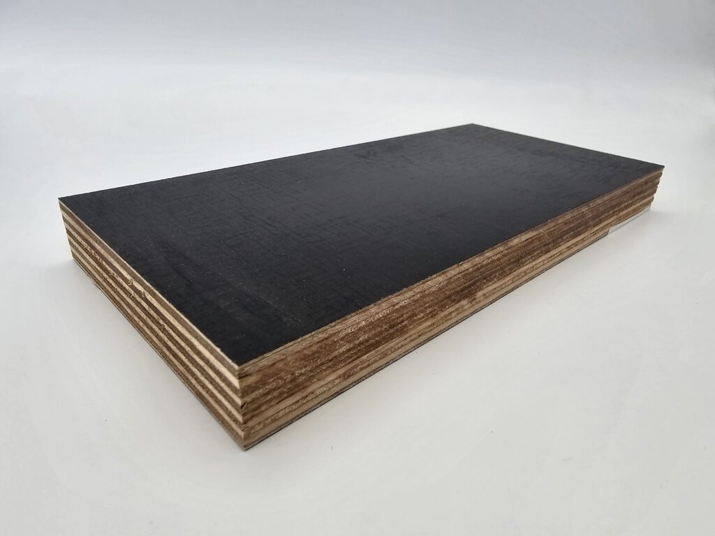 FaMPly Film Faced Plywood 2