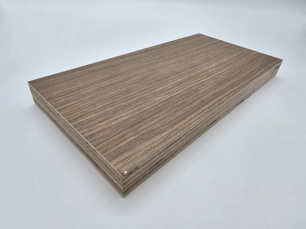 FamPly Melamine PLYwood